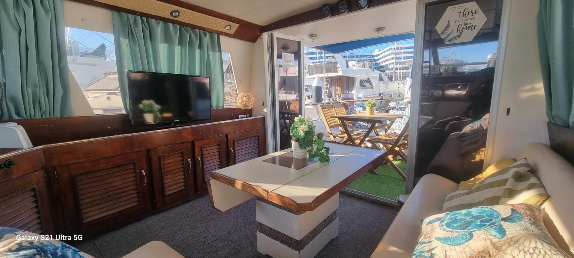 Hotel Beautiful And Comfy Boat In Barcelona With Boat Tour Option Exterior foto