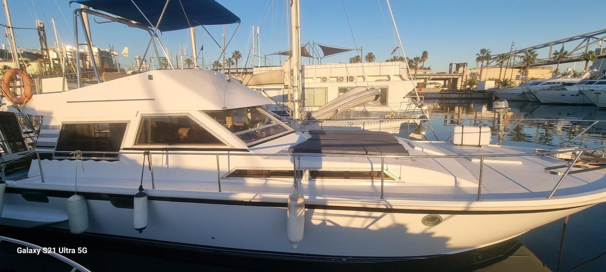 Hotel Beautiful And Comfy Boat In Barcelona With Boat Tour Option Exterior foto