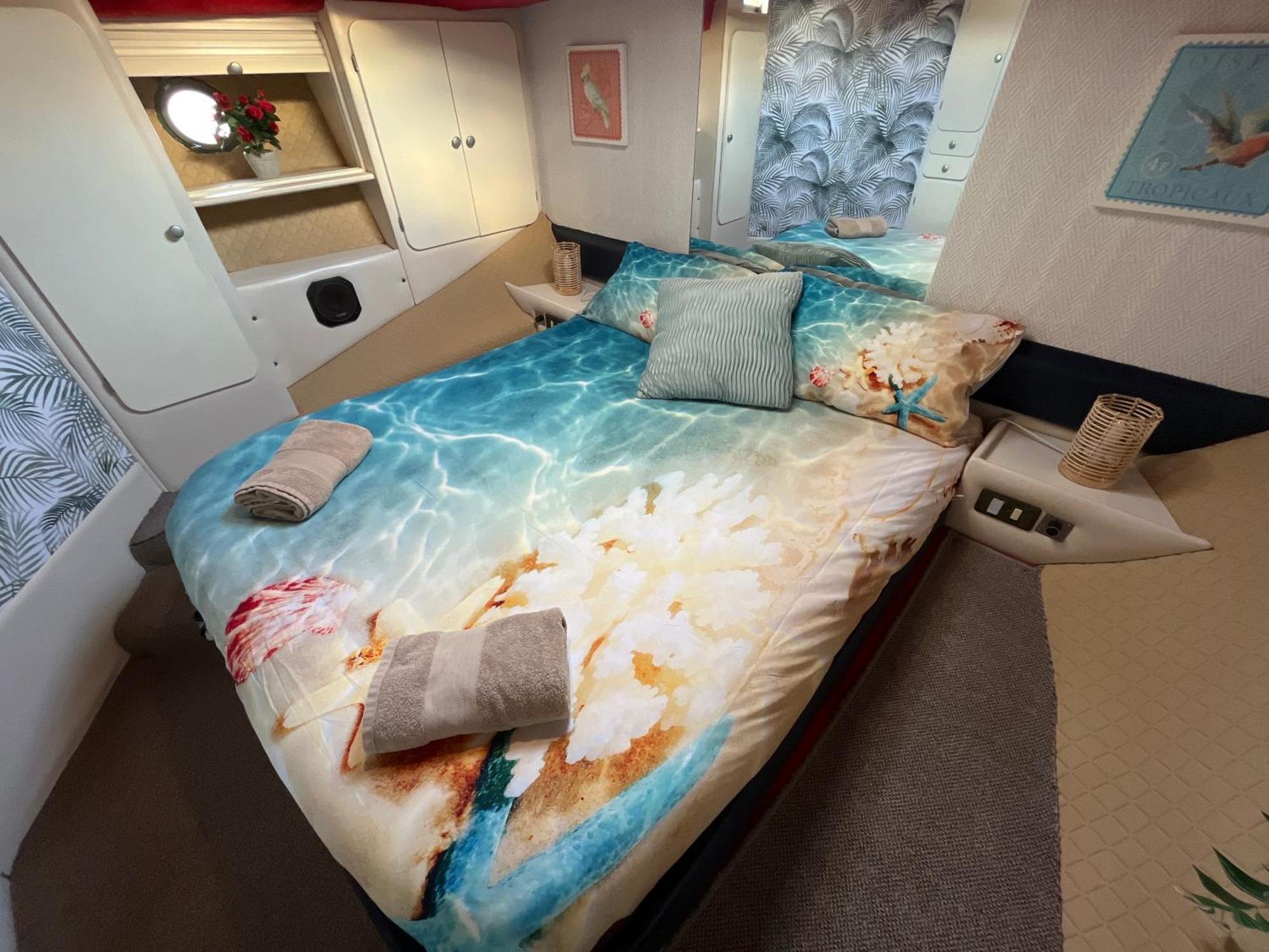 Hotel Beautiful And Comfy Boat In Barcelona With Boat Tour Option Exterior foto